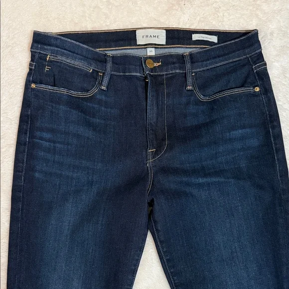 Frame Le High Skinny Jeans in Dark Blue Wash - Picture 2 of 8